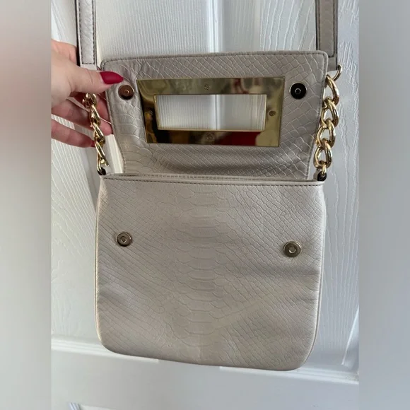 Michael Kors Beige Crossbody Bag - Picture 5 of 10